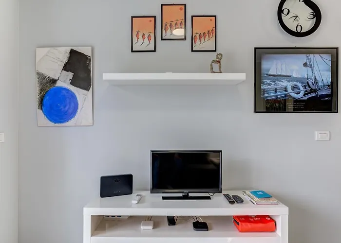 Moderno Monolocale E Terrazzo 10 Min Dal Centro *