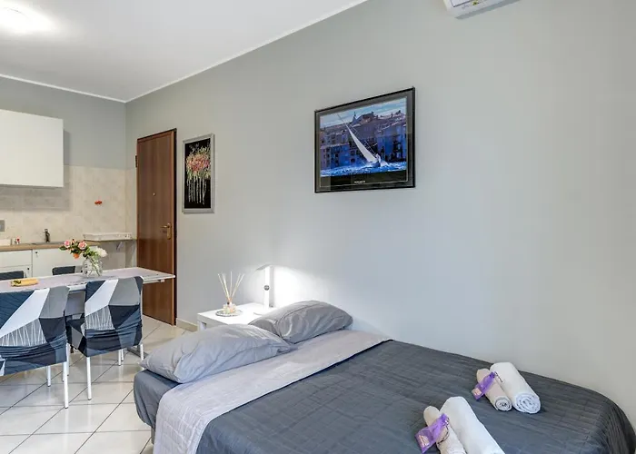 Apartman Moderno Monolocale E Terrazzo 10 Min Dal Centro *