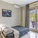 Moderno Monolocale E Terrazzo 10 Min Dal Centro