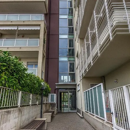 Moderno Monolocale E Terrazzo 10 Min Dal Centro Appartamento Torino