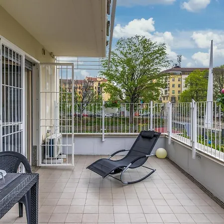 Moderno Monolocale E Terrazzo 10 Min Dal Centro Daire Torino